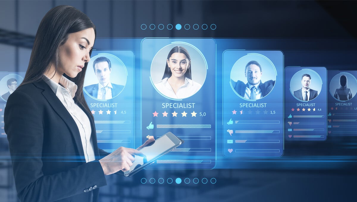 Thrive-in-The-Future-of-HR-Technology-with-AMS-Blog-image